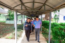 นายแพทย์ สสจ. นำคณะตรวจเยี่ยมโรงพยาบาล